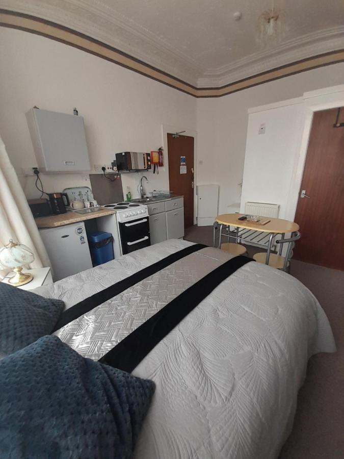 Nova Holiday Apartments Blackpool Zewnętrze zdjęcie