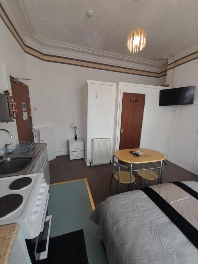 Nova Holiday Apartments Blackpool Zewnętrze zdjęcie